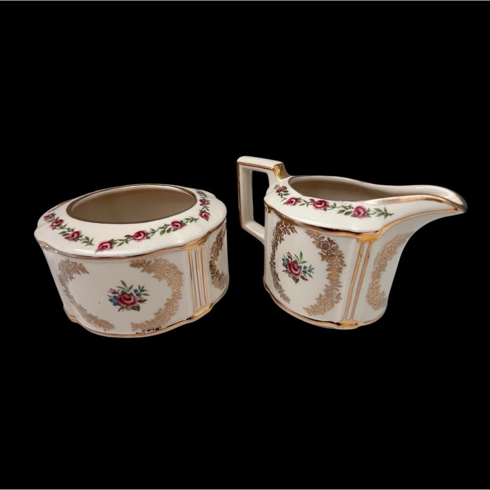 Vintage Sadler Floral Creamer Jug and Sugar Bowl . Made in England